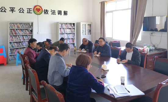 集團(tuán)公司黨委書記、董事長周燕賓一行調(diào)研脫貧攻堅(jiān)工作